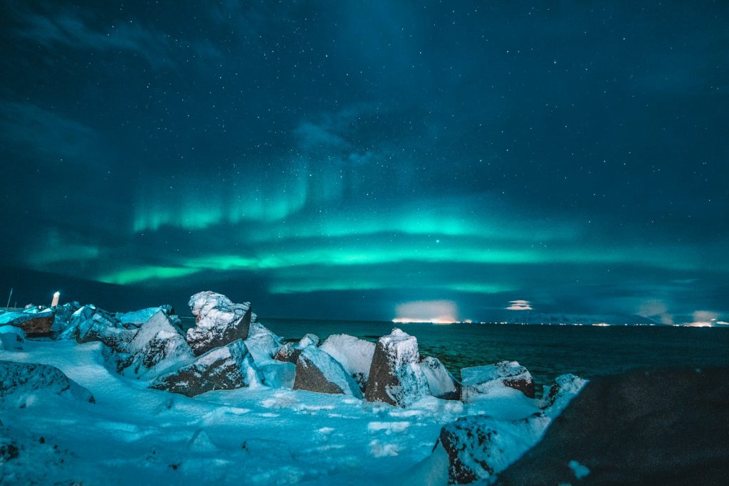 voyage de noces en islande : entre glaciers et geysers